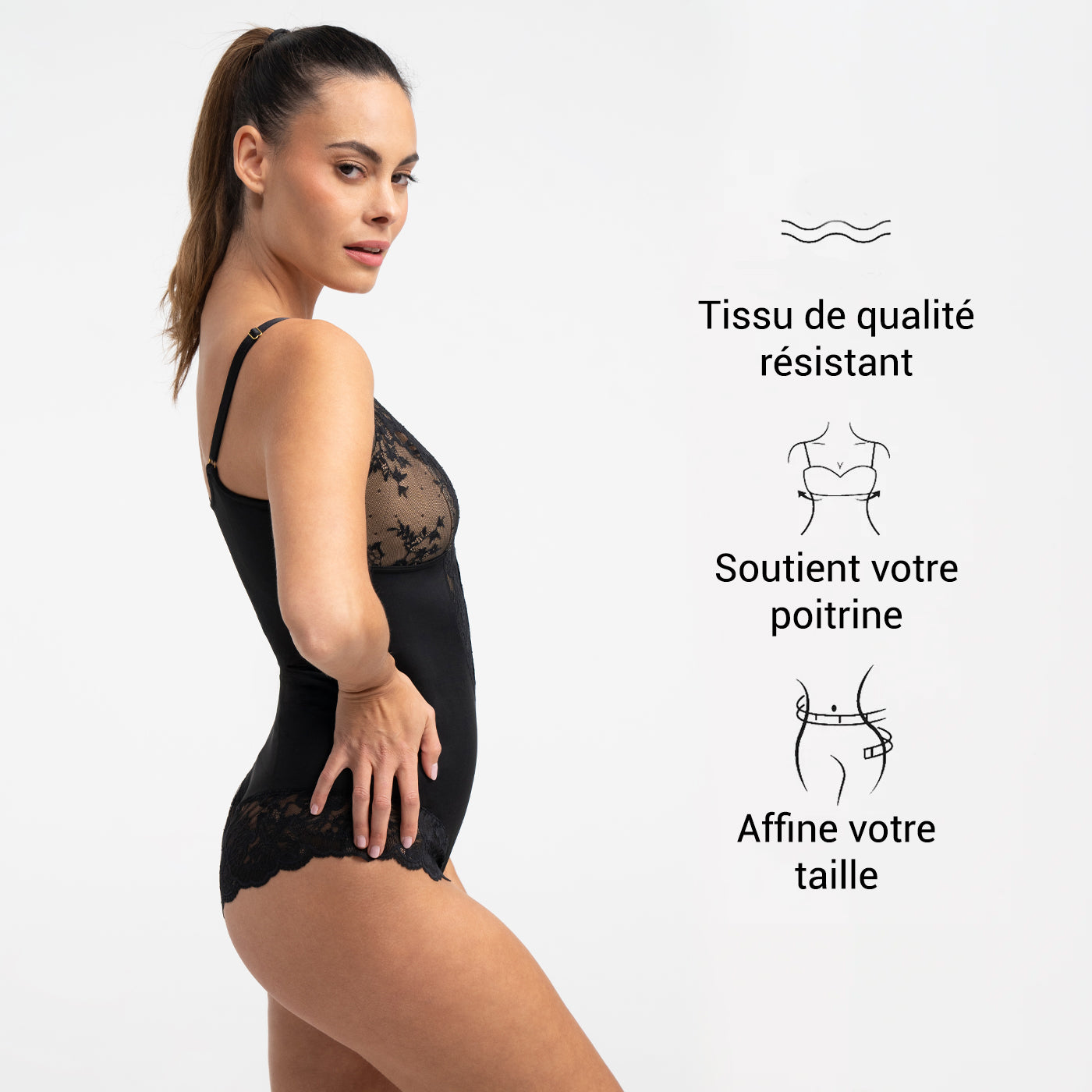 Body gainant en dentelle sculptante avec slip